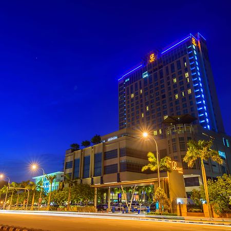 פראי The Light Hotel Penang מראה חיצוני תמונה